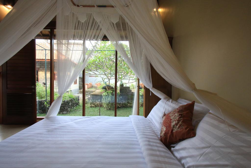 Tanggal Merah Guest House Ubud Buitenkant foto