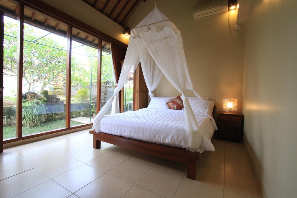 Tanggal Merah Guest House Ubud Buitenkant foto