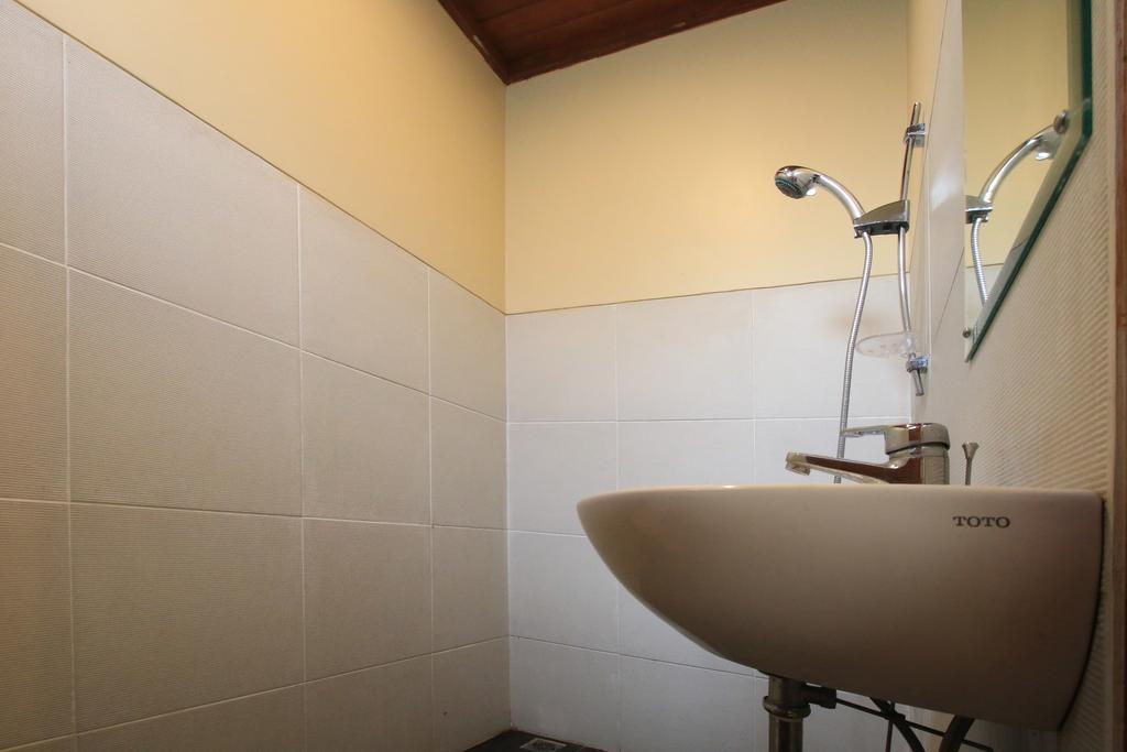 Tanggal Merah Guest House Ubud Buitenkant foto